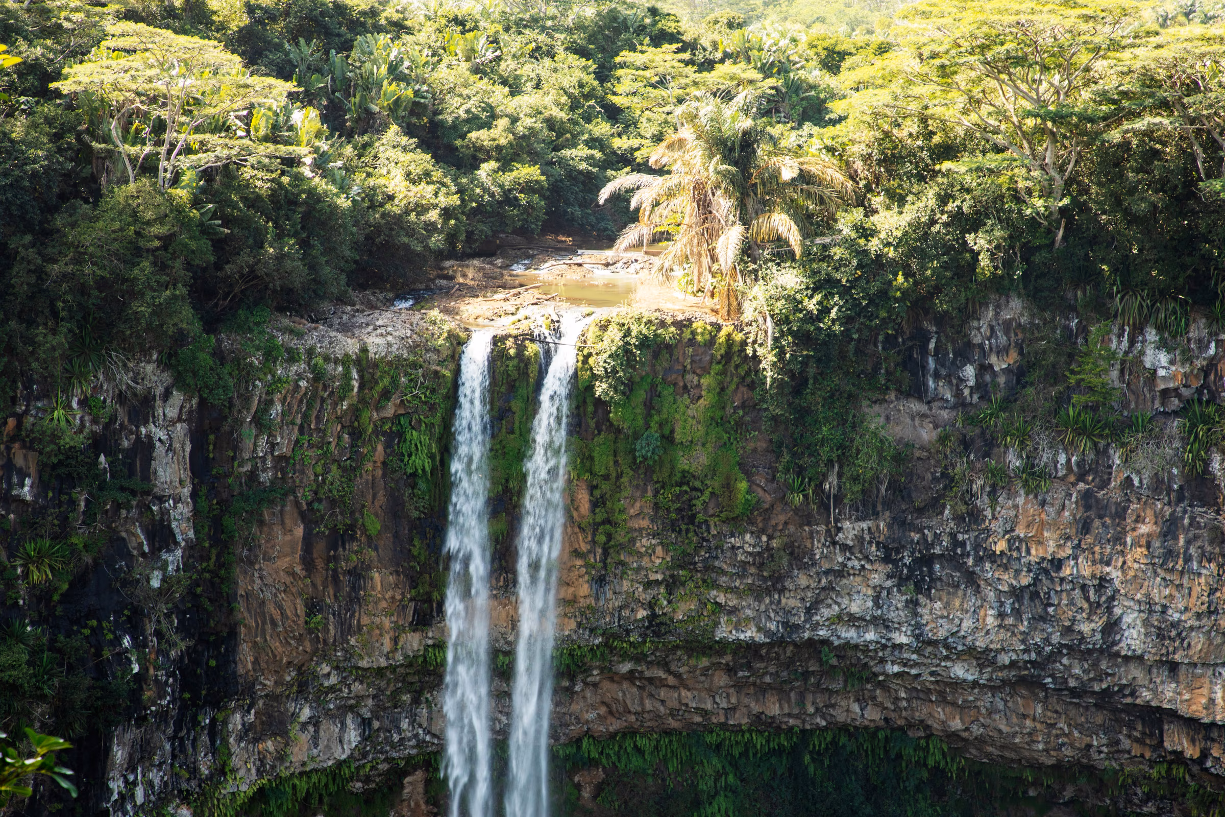 port luis · mauritius