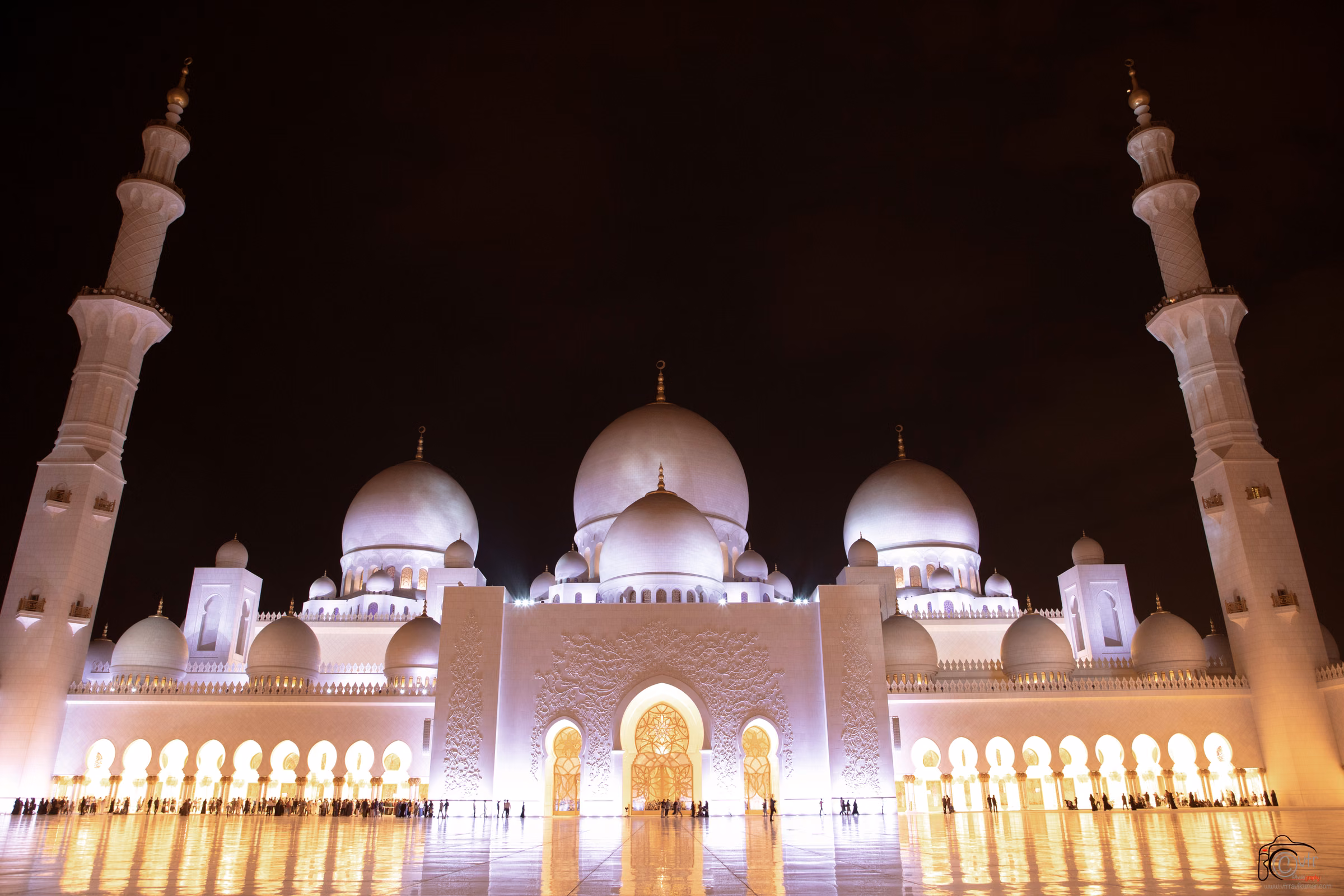 abudhabi · uae